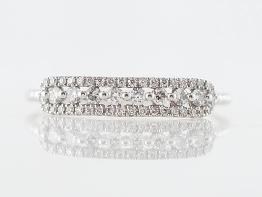 Petit Diamond Right Hand Ring in White Gold