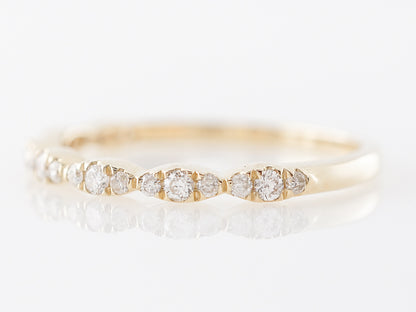 Textured Diamond Cluster Band in 18k Yellow Gold